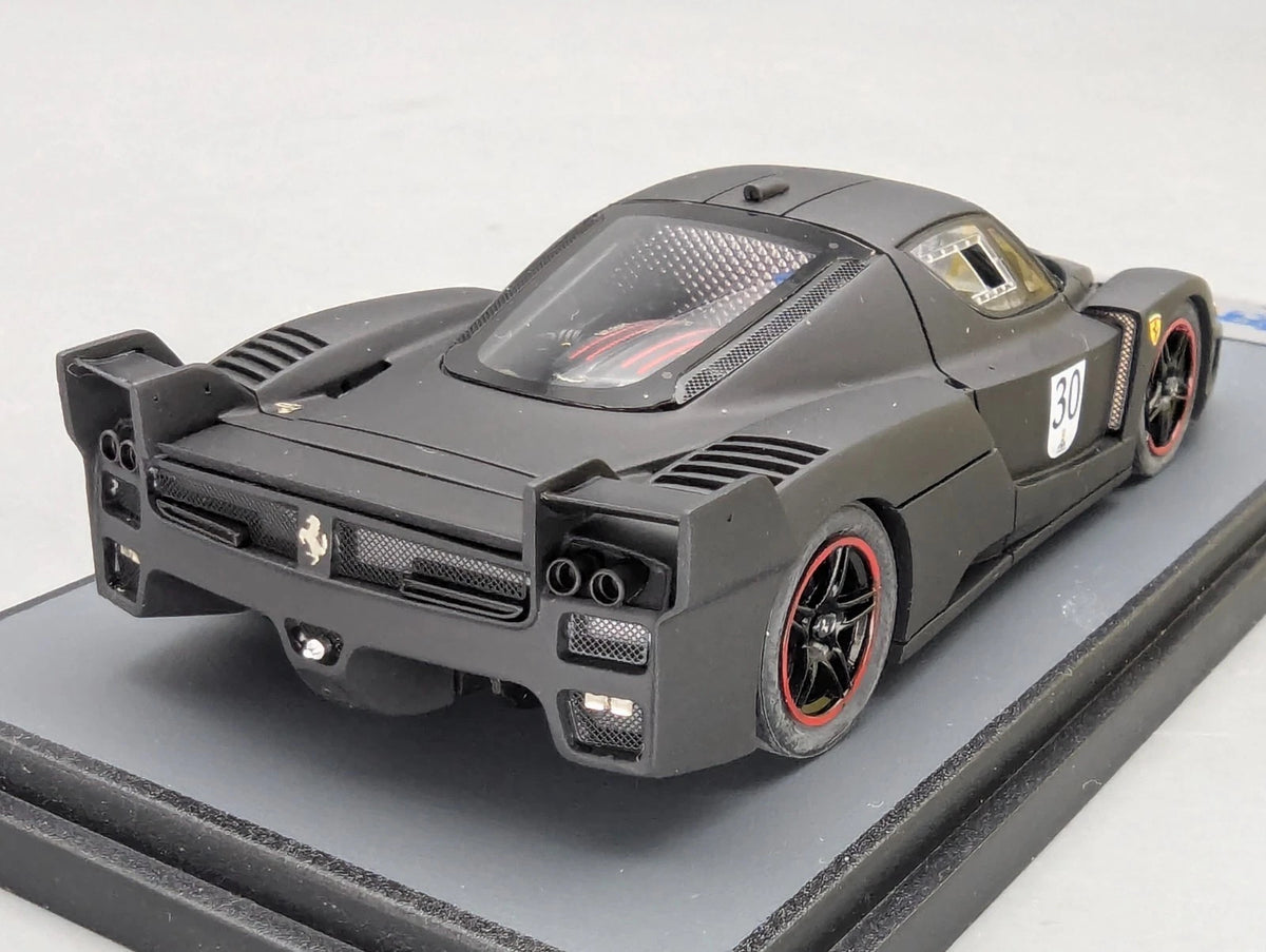 Modellautos 1:43 BBR Ferrari FXX  2006 Black Matt mit Vitrine OVP