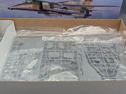 Flugzeug Bausatz 1:48 Trumpeter 05802 Mig-27 Flogger D  mit OVP