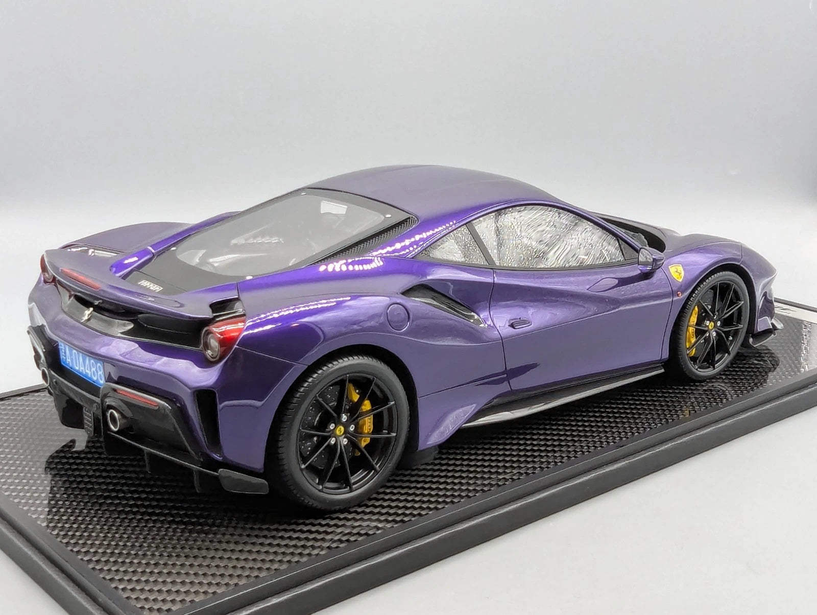 Modellautos 1:12 BBR Ferrari 488 Pista Viola Al Humad Ltd 21/21 Stück OVP