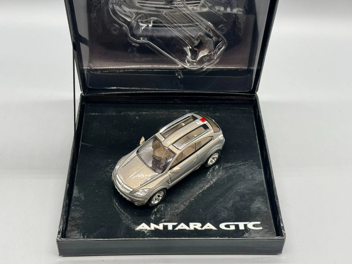 Modellautos 1:43 Norev Opel Antara GTC mit OVP