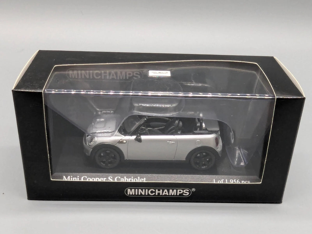 Modellautos 1:43 Minichamps Mini Cooper S Cabriolet 2009 Haube zum Öffnen OVP