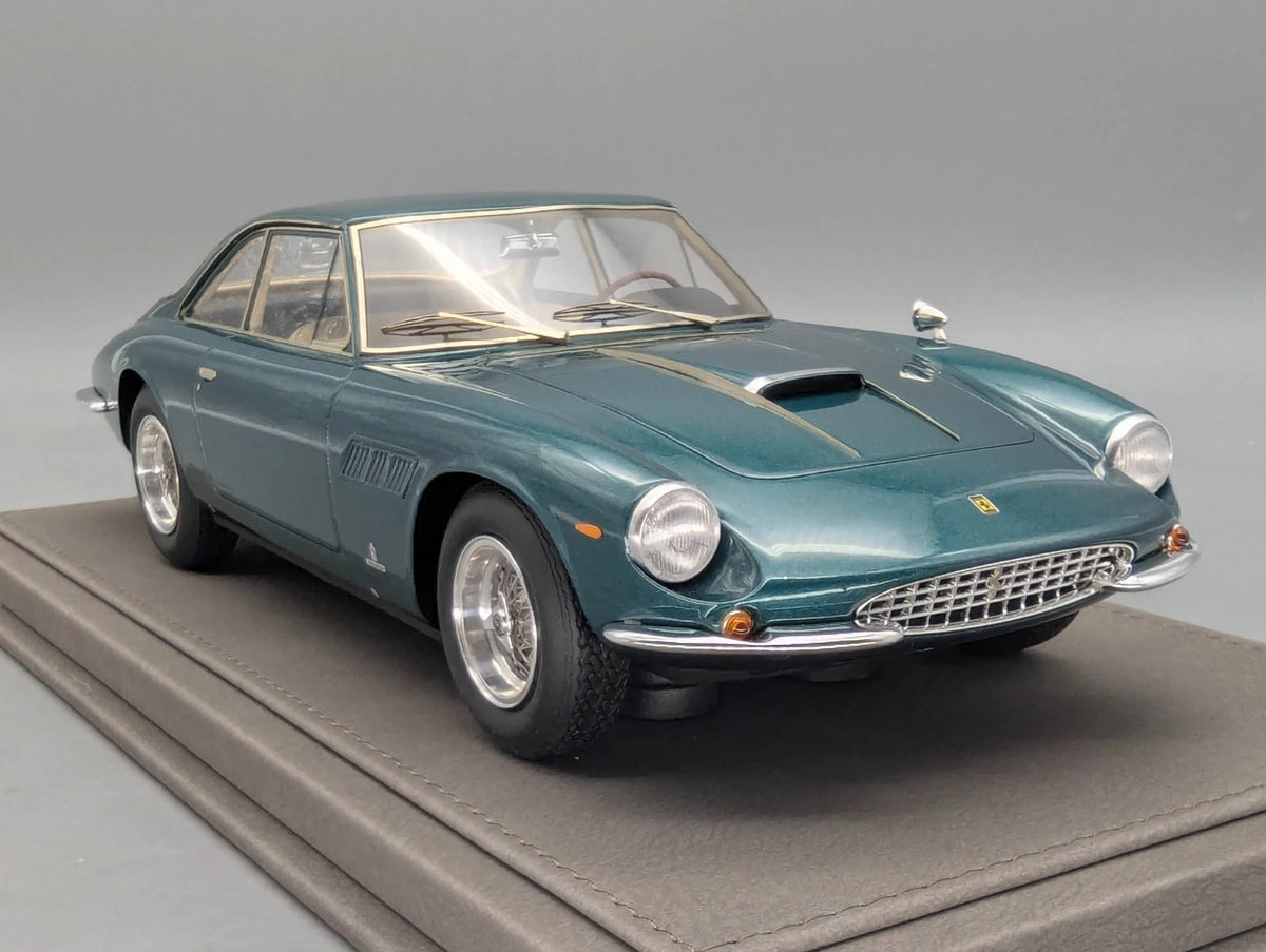 Modellautos 1:18 BBR Ferrari 500 Superfast SP 1964 Met. Grün 03/159 Stück OVP