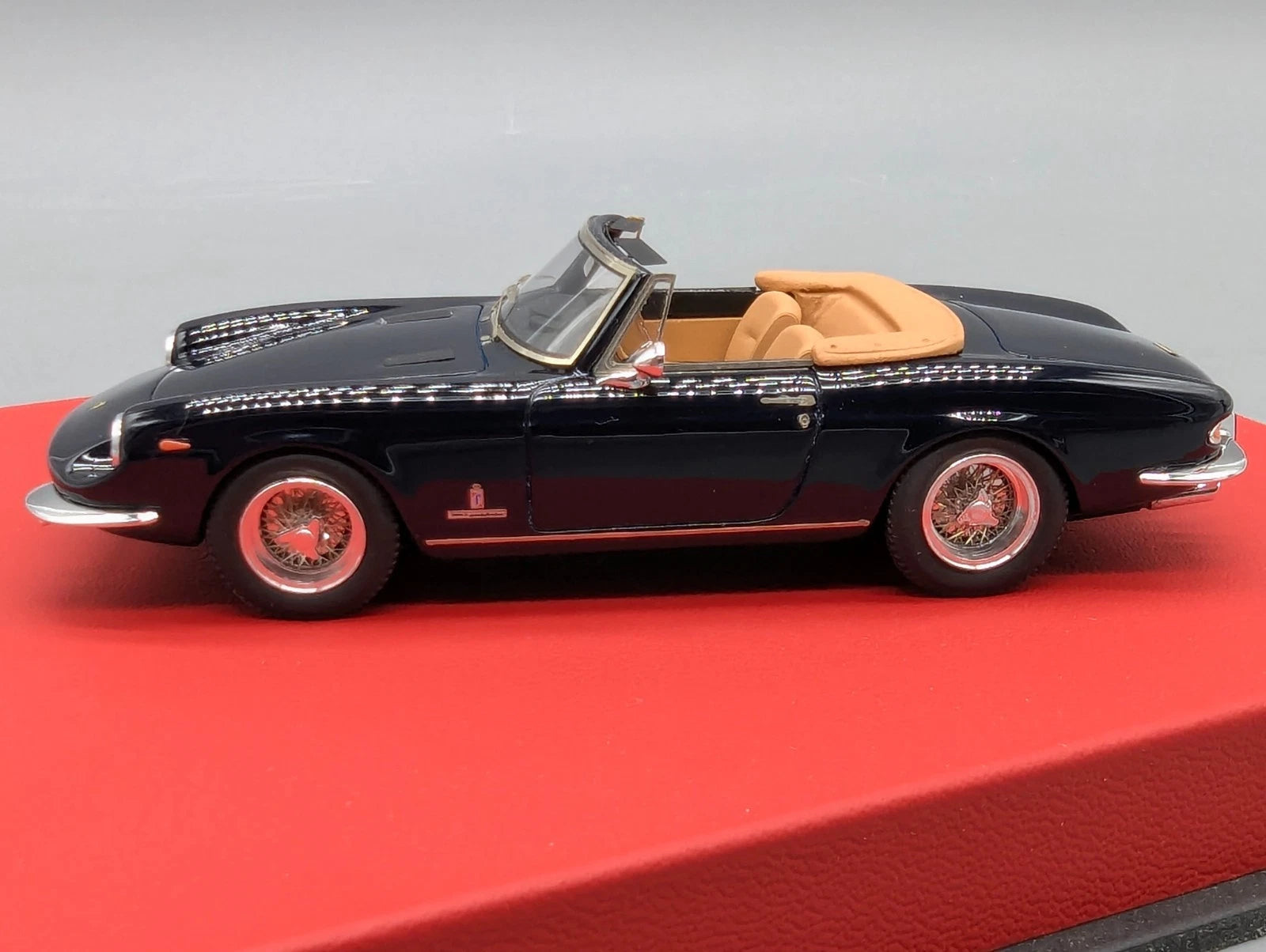 Modellautos 1:43 BBR Ferrari 365 GTS 1969 RM Auction Scottsdale Ltd 01/10 OVP