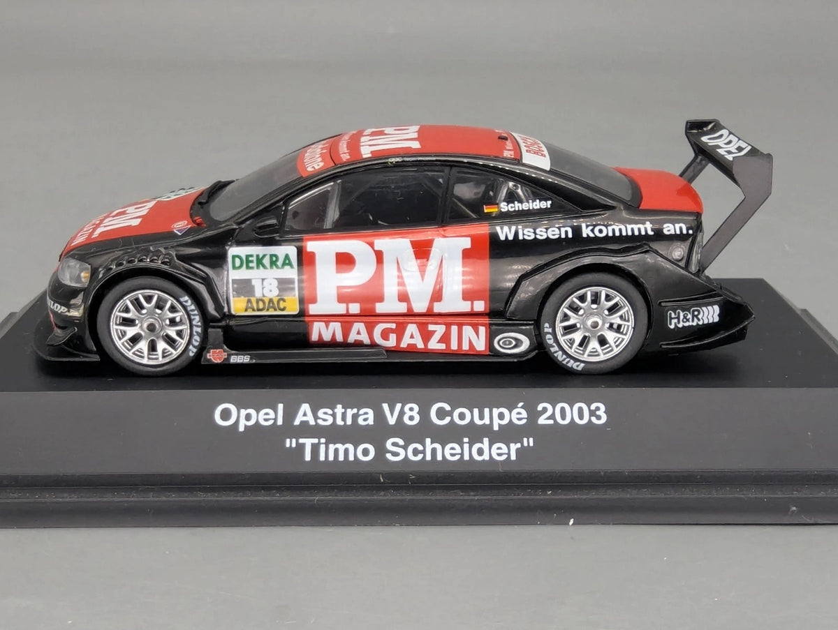 Modellautos 1:43 Schuco Opel Astra V8 Coupe 2003 #18 Timo Scheider mitOVP