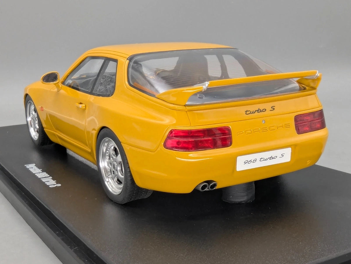 Modellautos 1:18 GT Spirit GT947 Porsche 968 Turbo S Gelb mit OVP