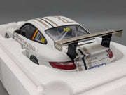 Modellautos 1:18 AUTOart Porsche 911 GT3 Cup #40 VIP Car mit WAP Dealer OVP
