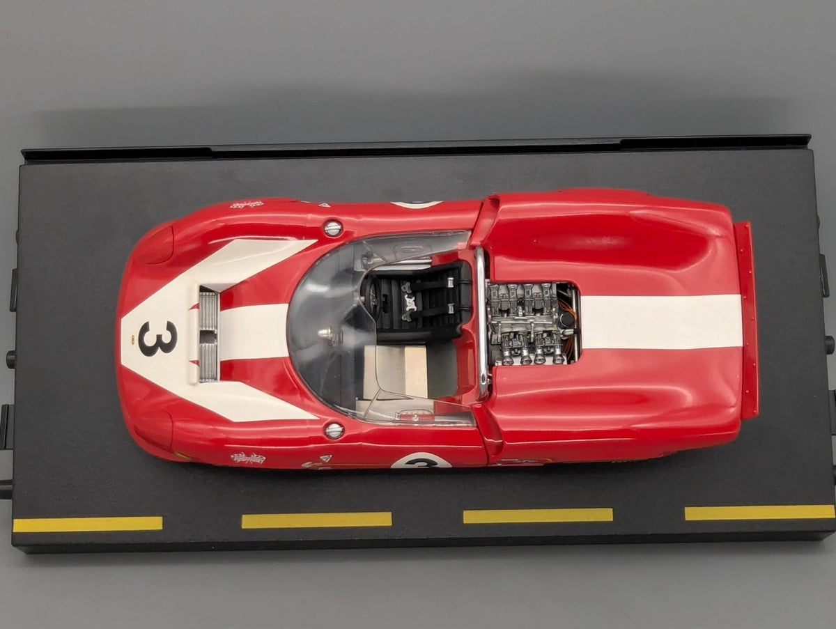 Modellautos 1:18 GMP Lola Spyder 1966 Team Surtees #3 John Surtees mit OPV