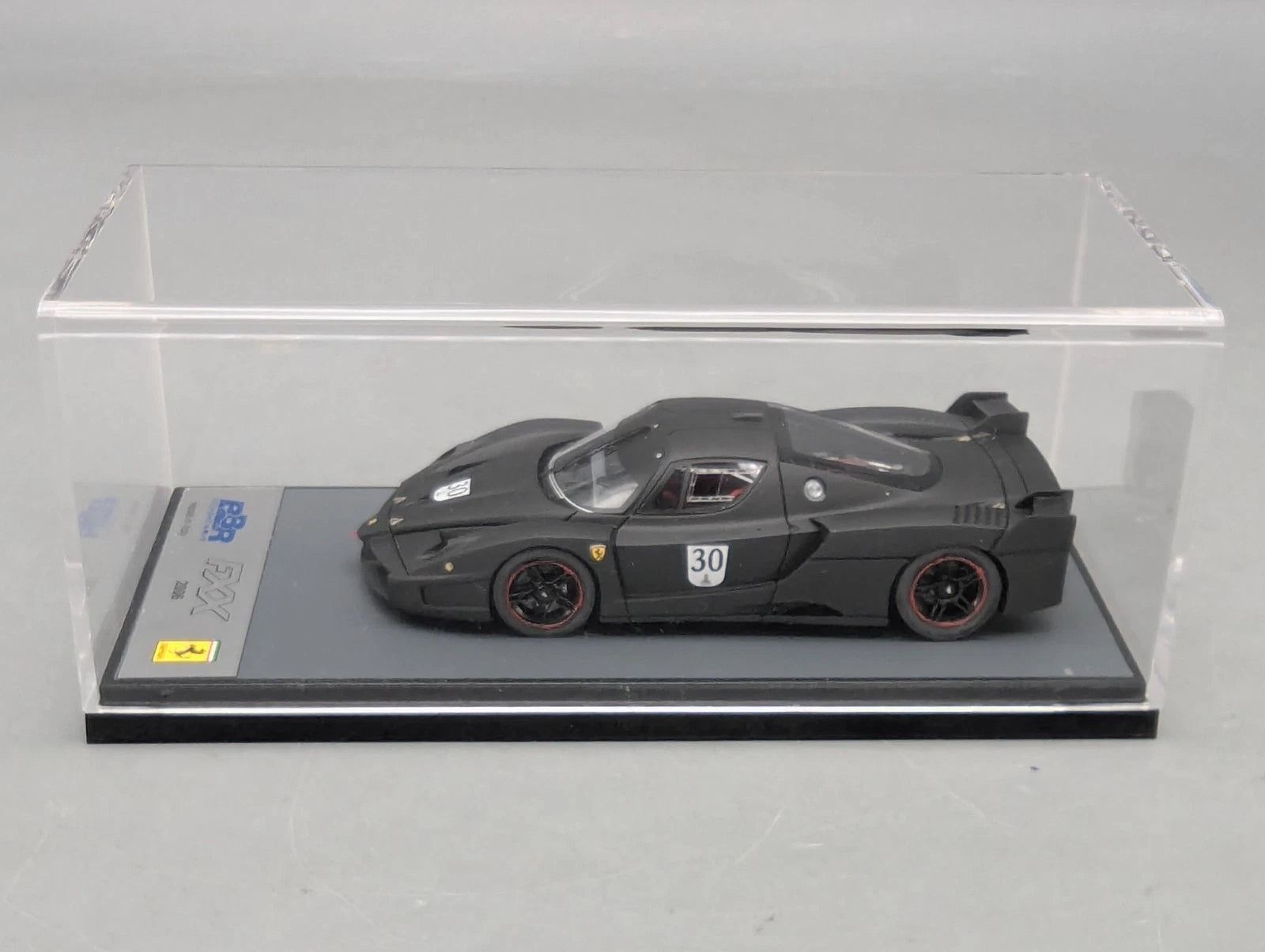 Modellautos 1:43 BBR Ferrari FXX  2006 Black Matt mit Vitrine OVP