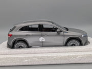 Modellautos 1:18 NZG Mercedes Benz EQA Designo Mountain Grau Magno Dealer OVP