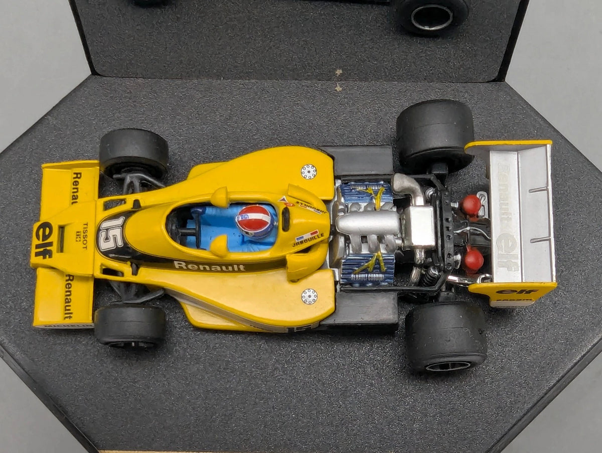 Modellautos 1:43 Quartzo Renault RS01/1 British GP 1977 #15 Jabouille Vitrine