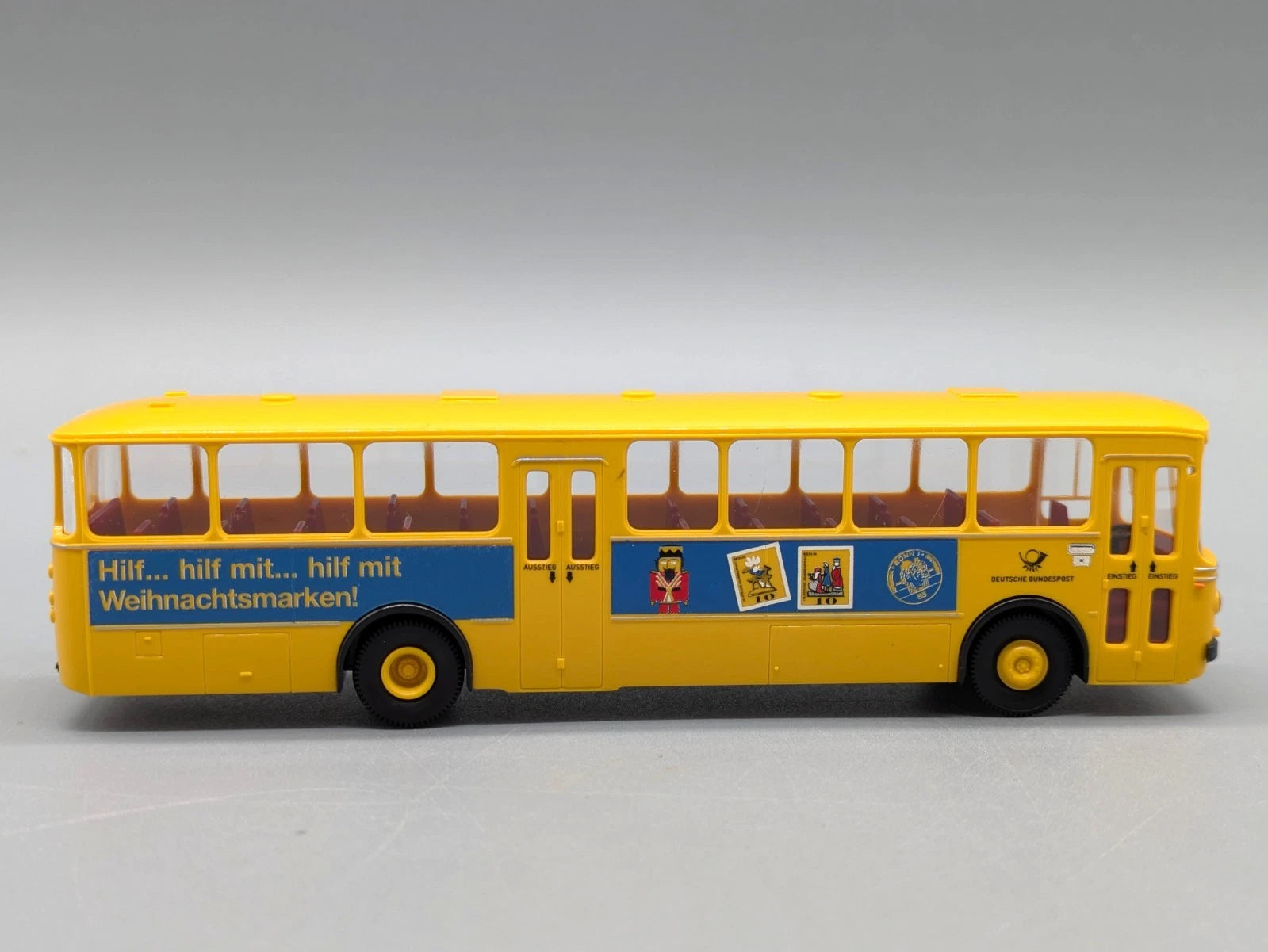 Bus Modell 1:87 Brekina Mercedes Benz  0 317K "Weihnachts-Edition 2008" mit OVP