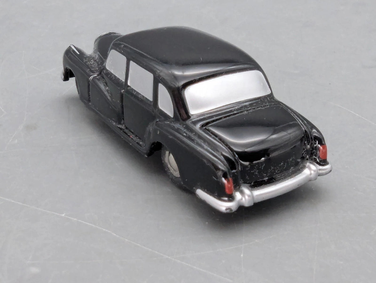 Modellautos 1:90 Schuco Piccolo Mercedes Benz 300D + Figur Ludwig Erhard mit OVP