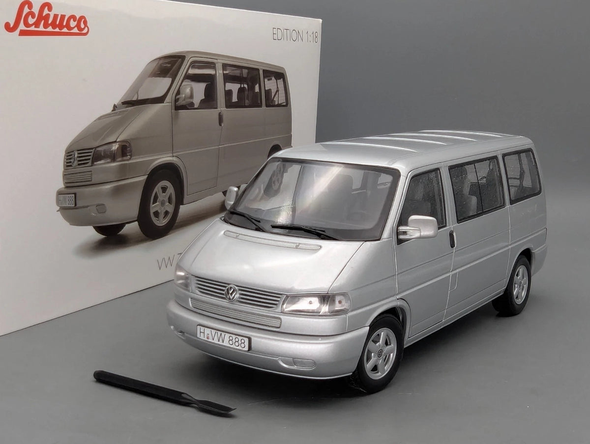 Modellautos 1:18 Schuco Volkswagen VW T4b Caravelle Silber mit OVP