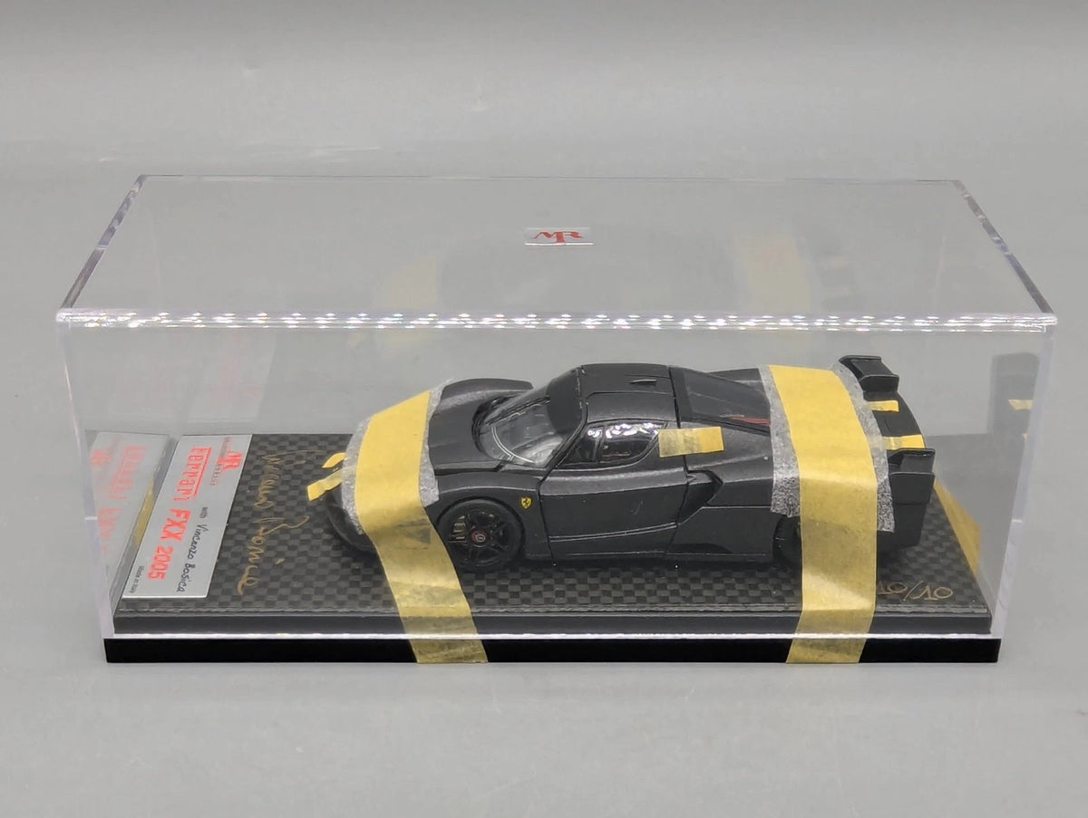 MR for CAVALLINO Models 1:43 Ferrari FXX 2005 mit Open Door Funktion 10/10 OVP