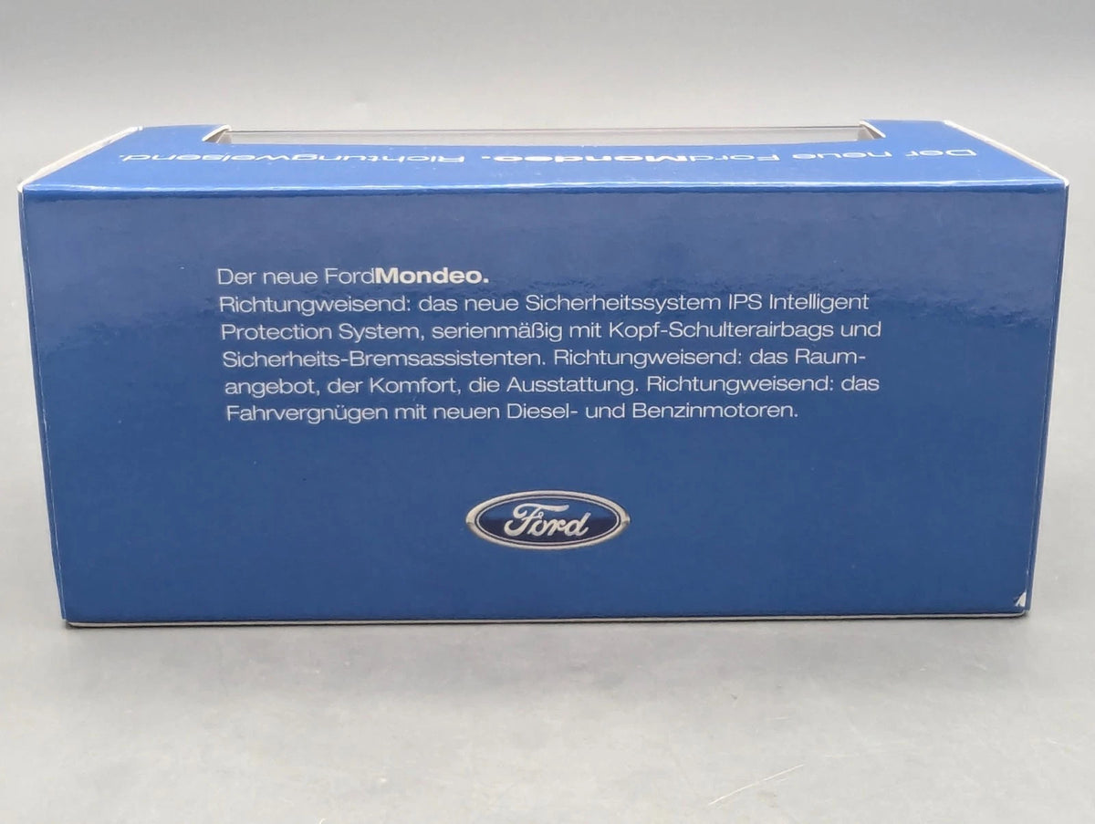 Modellautos 1:43 Minichamps Ford Mondeo Schwarz mit Dealer OVP